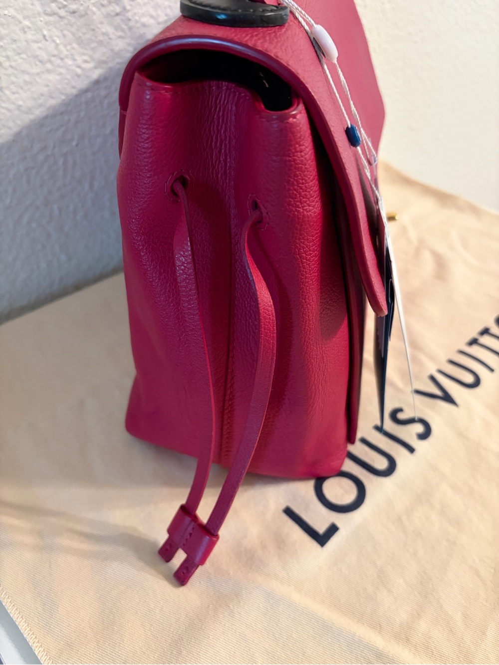 Louis Vuitton Fuchsia Top-Handle Satchel with Black Handle - Picture 6 of 14